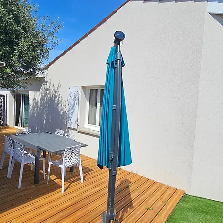 Casa de Férias Maison De Plain-pied Jardin Calme - 6 Pers. - Fr-1-71-112 *