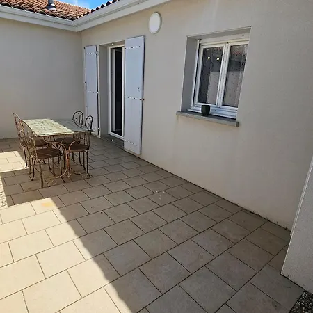 Maison De Plain-pied Jardin Calme - 6 Pers. - Fr-1-71-112 Casa de Férias