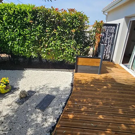 Casa de Férias Maison De Plain-pied Jardin Calme - 6 Pers. - Fr-1-71-112 *